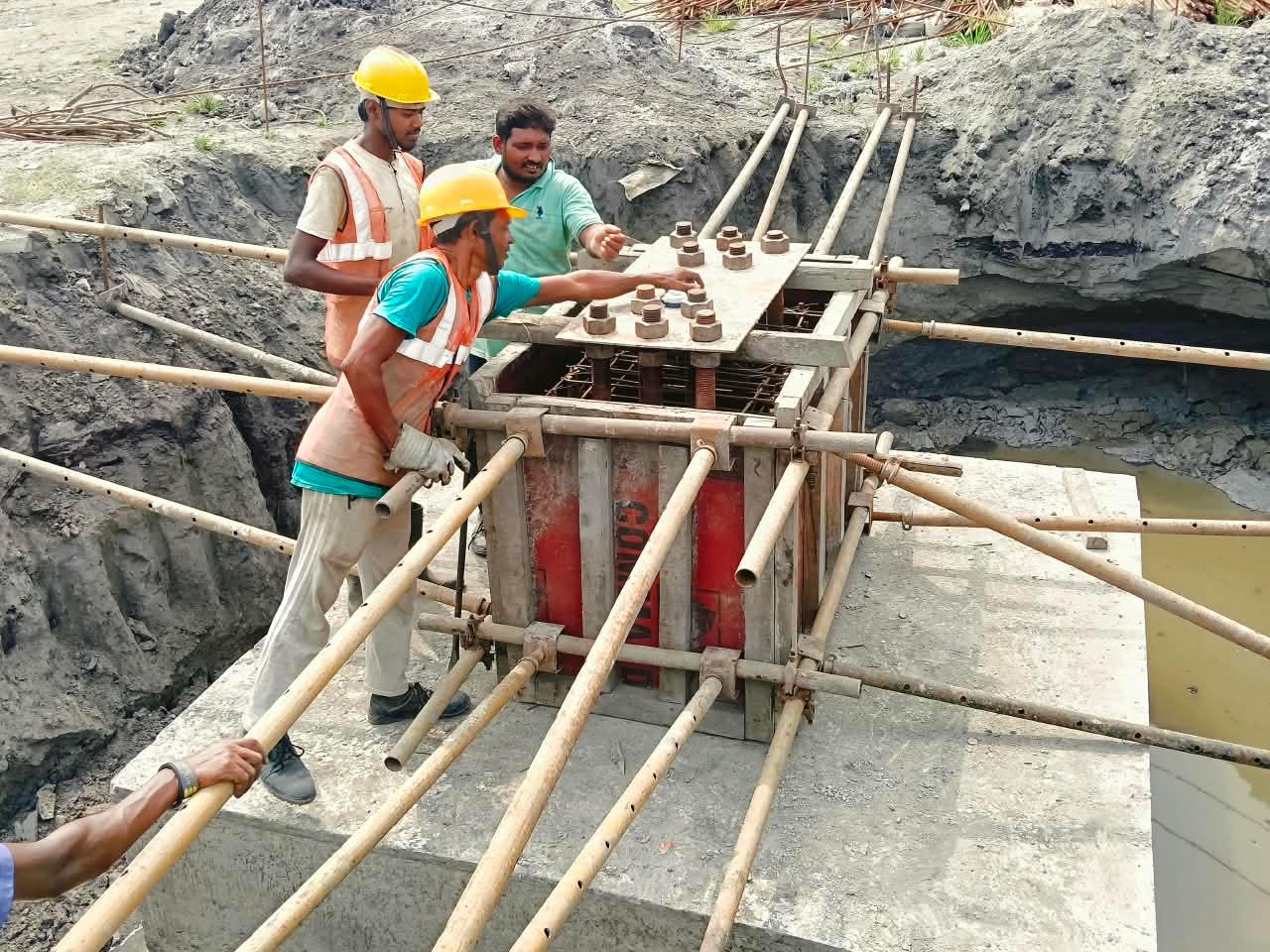 Concrete formwork work
